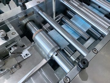 Masque protecteur chirurgical non-tissé jetable faisant la machine fournisseur