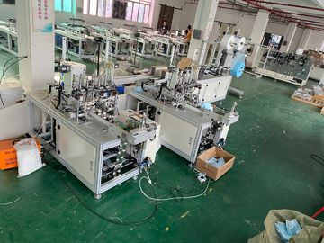 Grande vitesse machine complètement automatique de fabrication de masque protecteur de 3 couches fournisseur